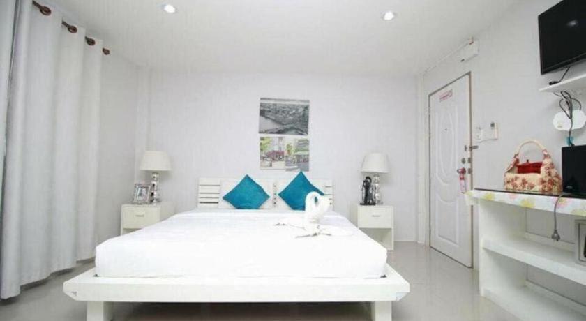 Chic Hotel Suratthani Surat Thani Exterior foto
